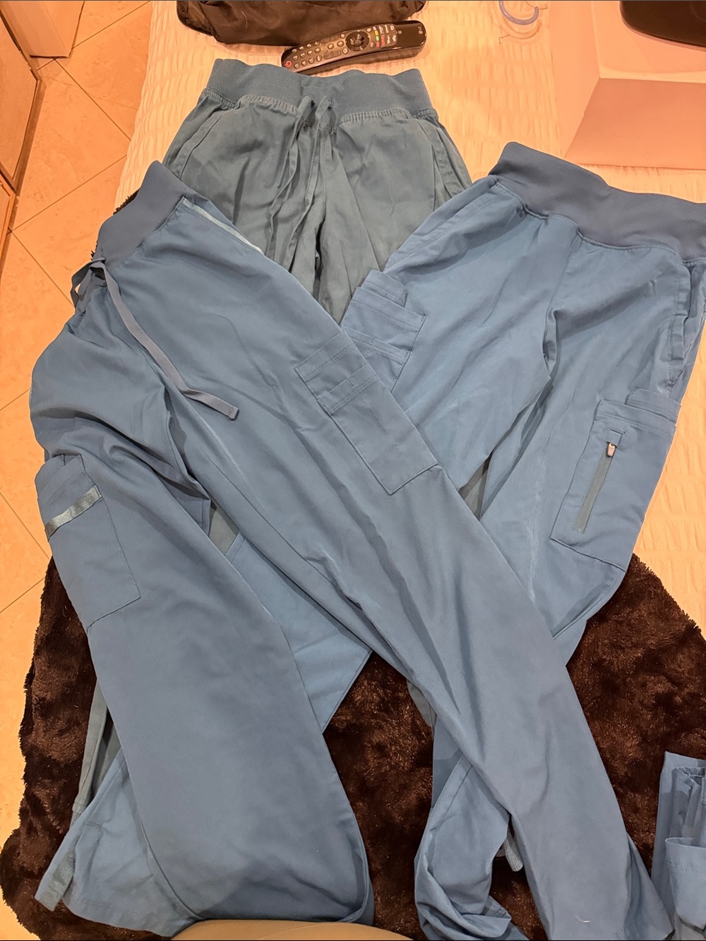 WhisperLite Caribbean blue medical scrubs pants - women’s XXS petite - 3 pairs